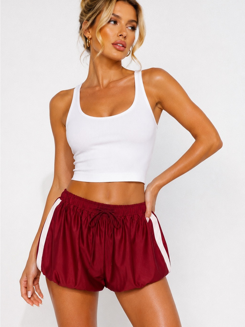 🔥 AKIRA Red Bubble Shorts – NWT – Size Small 🔥